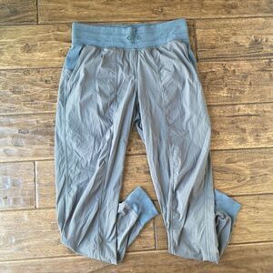 Lululemon Womens Dance Studio Joggers Gray sz 6